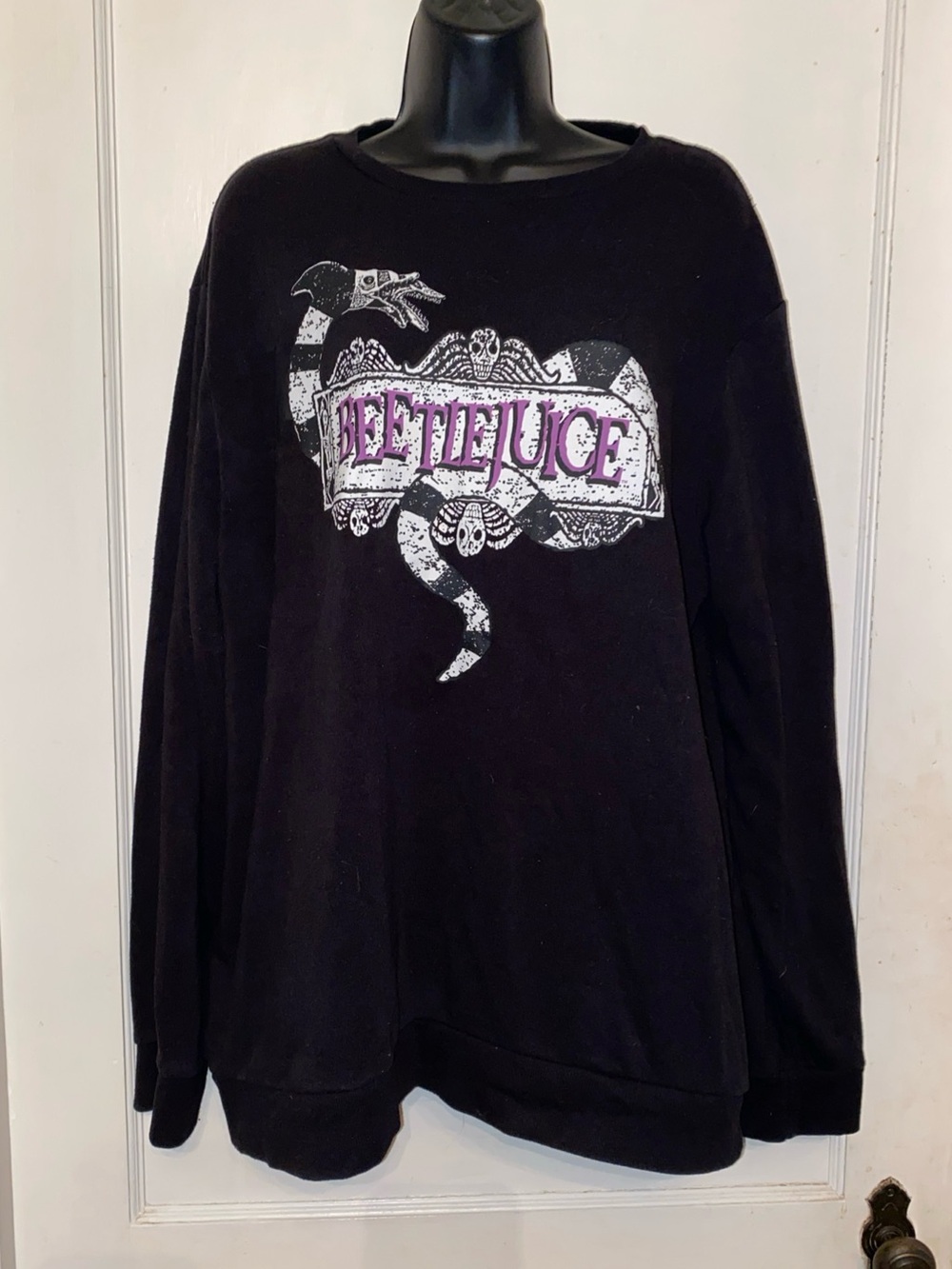 Hybrid Apparel Beetle Juice  Graphic Sweatshirt Pullover Black Size XL